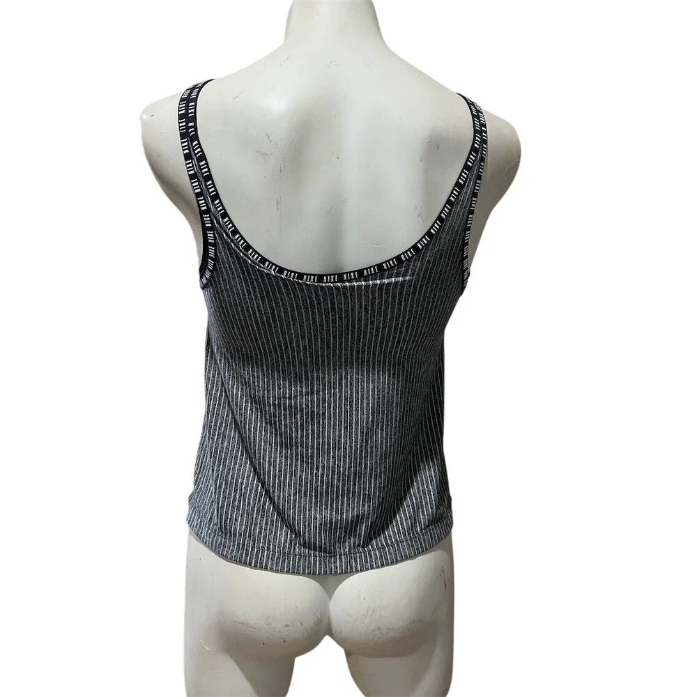 Nike Dri-FIT Girls Tank Top Size M Black Gray Pinstripe Built-In Bra